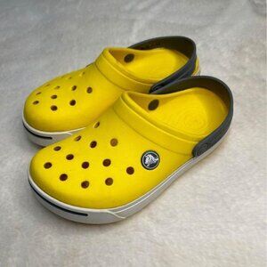 CROCS!!! Yellow/grey kids crocs new condition. Size 12/13.
